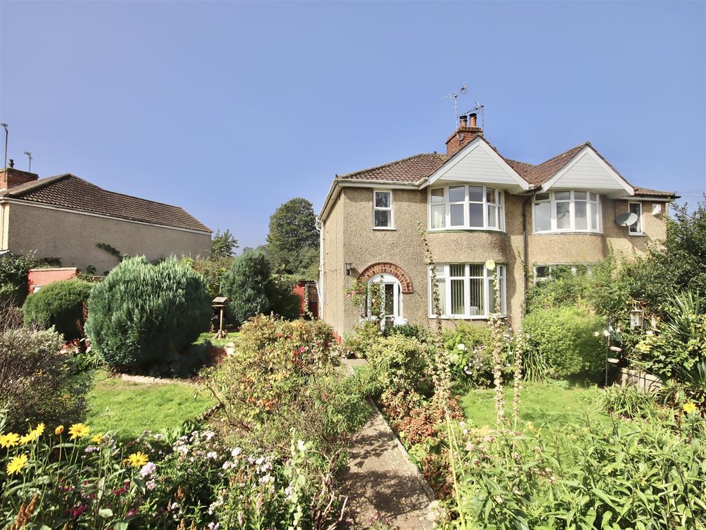 3 bed semidetached house for sale in Plantation Road, Chippenham SN14