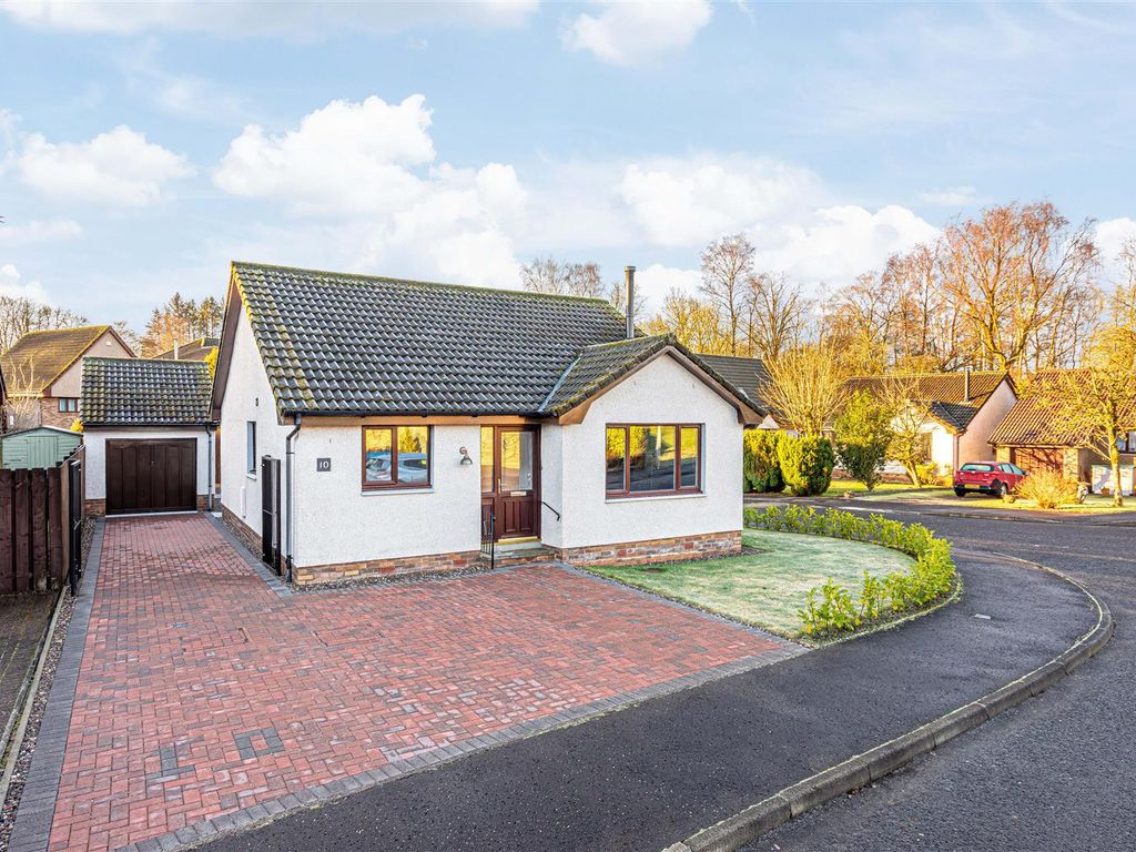 2 bed detached bungalow for sale in 10 West Crook Way, Crook Of Devon