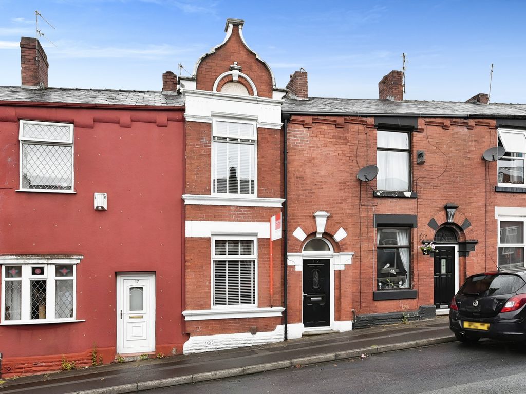 2 bed terraced house for sale in Arundel Street, AshtonUnderLyne