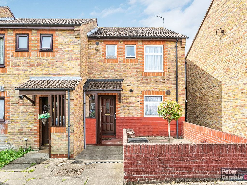 3 bed property for sale in Cowgate Road, Greenford UB6, £499,950 Zoopla