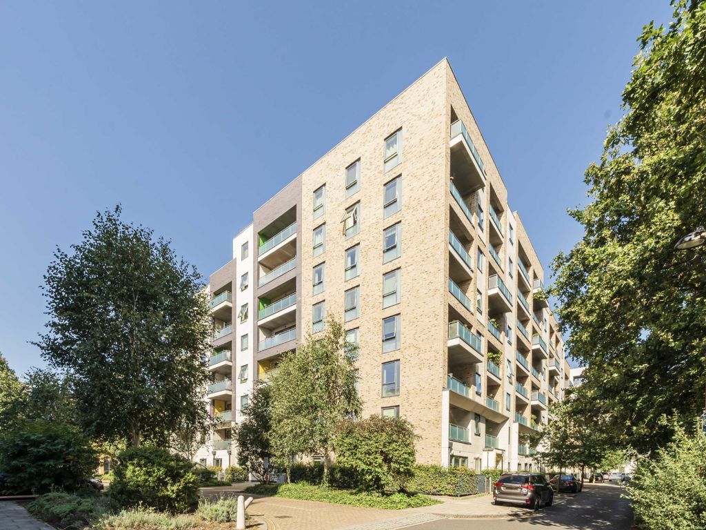 3 bed flat for sale in Palmerston Road, London W3, £650,000 Zoopla