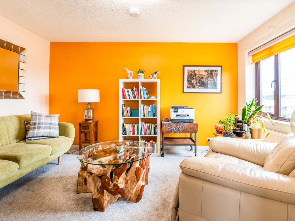 2 bed to rent in Stannard Way, Great Cornard, Sudbury CO10