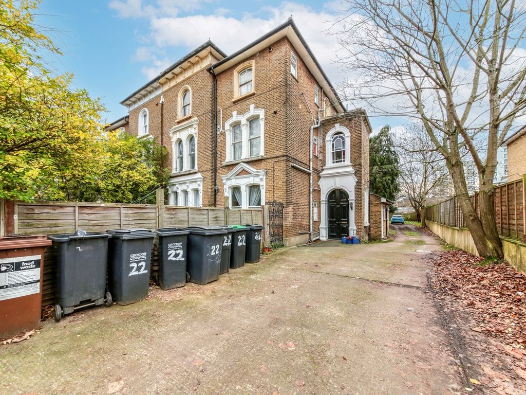 2 bed flat for sale in Penge Road, London SE25, £375,000 Zoopla