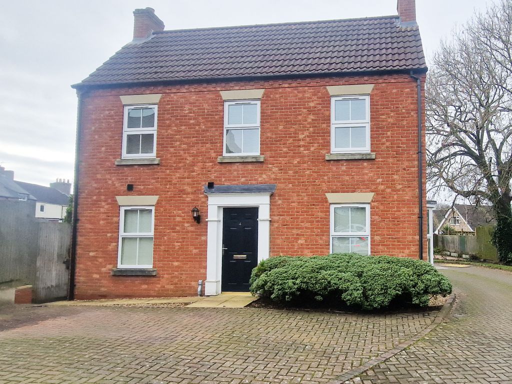 2 bed property to rent in Grosvenor Court, Spalding, Lincolnshire PE11