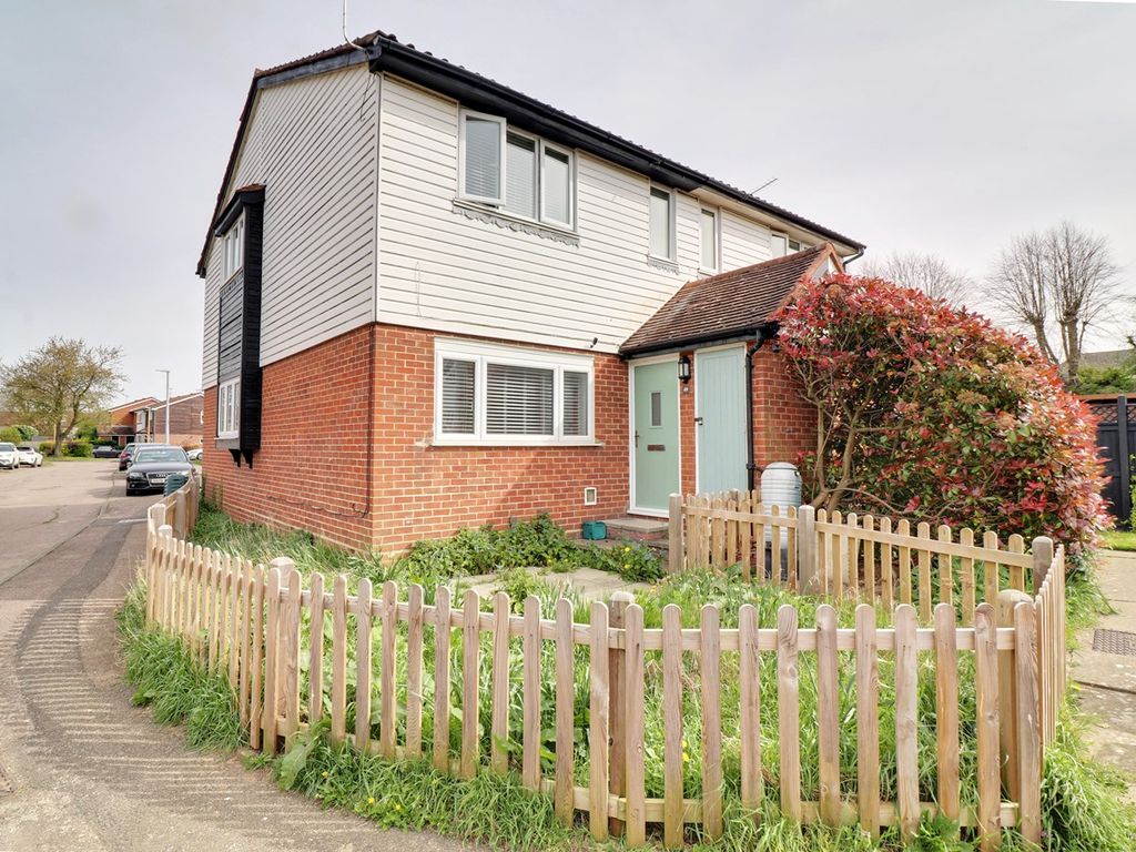 1 bed to rent in Ladywell Prospect, Sawbridgeworth CM21, £