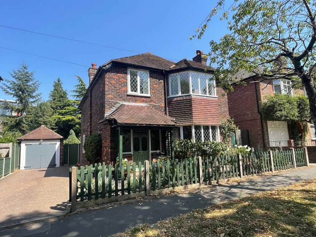 4 bed detached house for sale in Grand Avenue, Camberley GU15 Zoopla