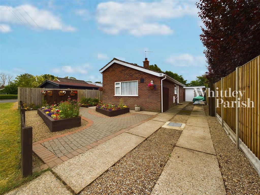 2 bed bungalow for sale in Angerstein Close, Weeting, Brandon IP27, £270,000 Zoopla