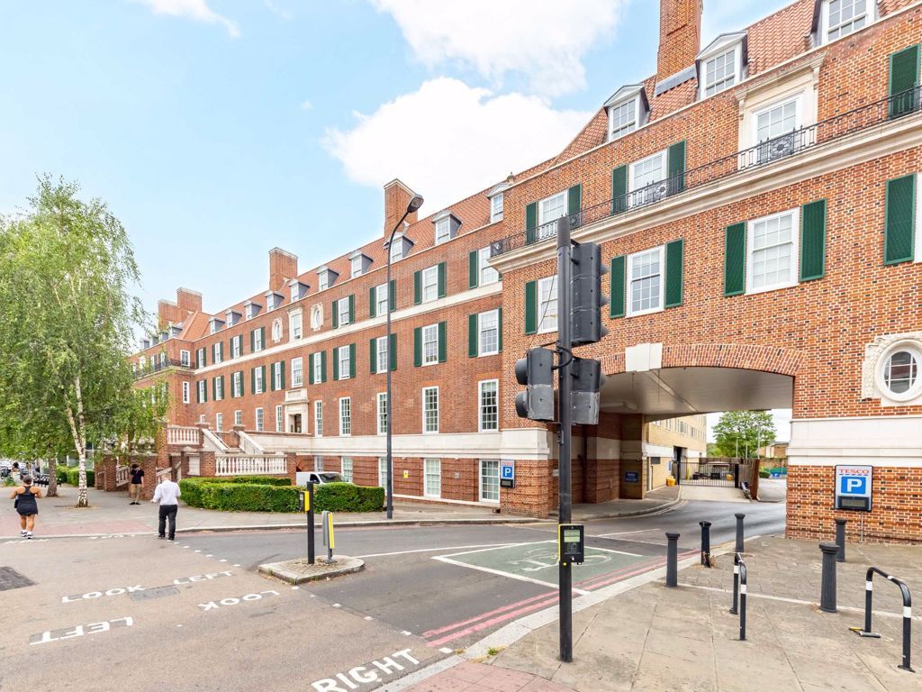 1 bed flat for sale in Clapham Common South Side, London SW4 Zoopla