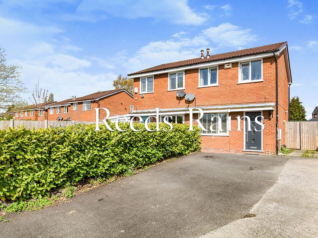 2 bed semidetached house for sale in Blenheim Close, Lostock Hall