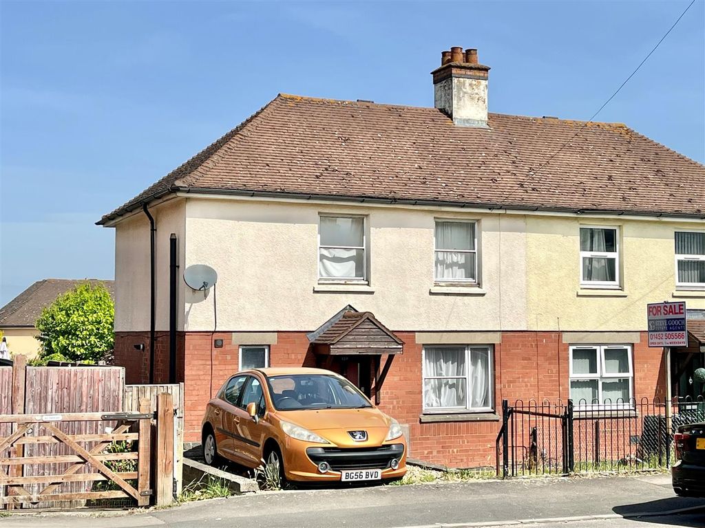 3 bed semidetached house for sale in Reservoir Road, Gloucester GL4