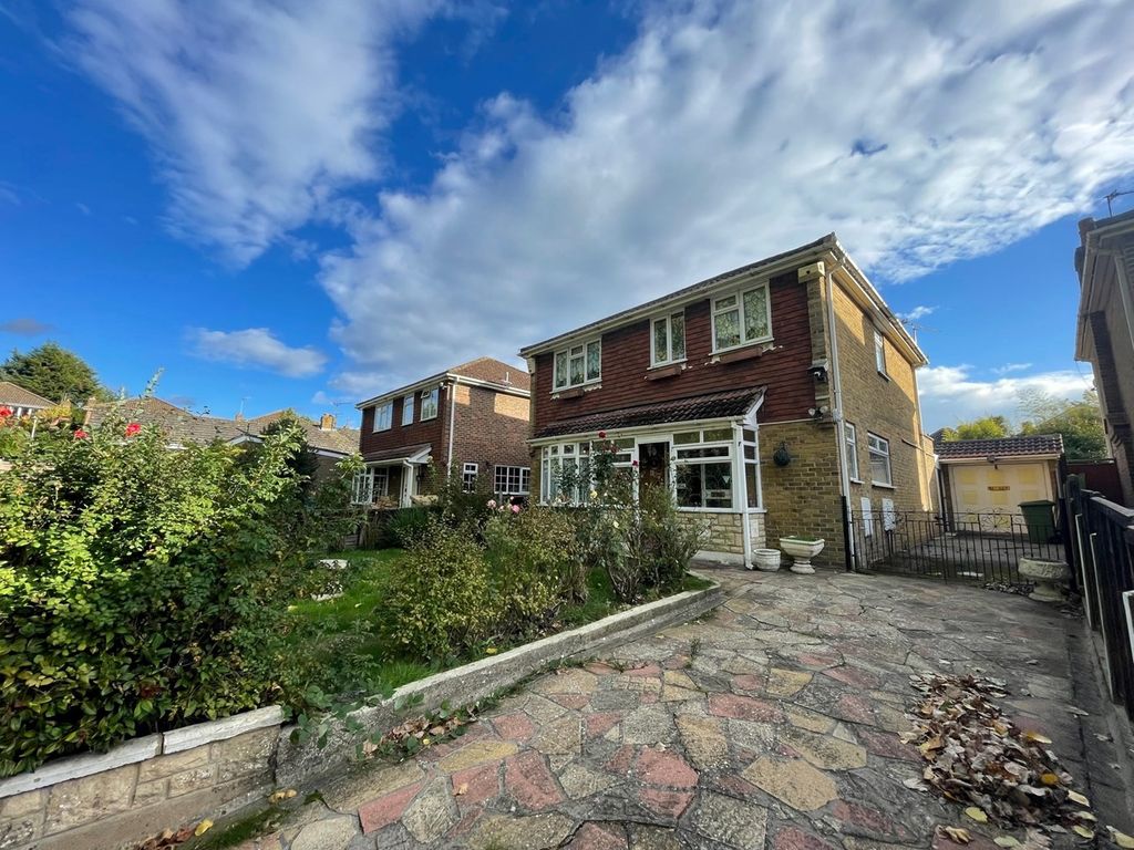 4 bed detached house for sale in Wickham Close, Newington, Sittingbourne ME9 Zoopla