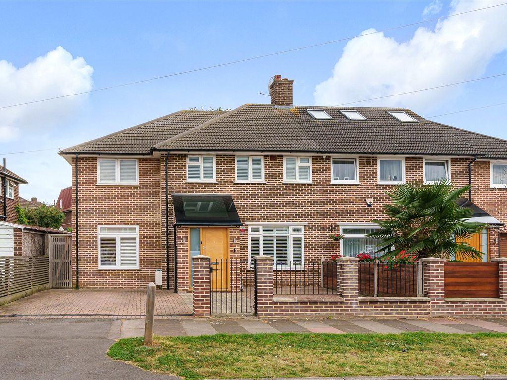 4 bed semidetached house for sale in Orchard Way, Beckenham BR3, £