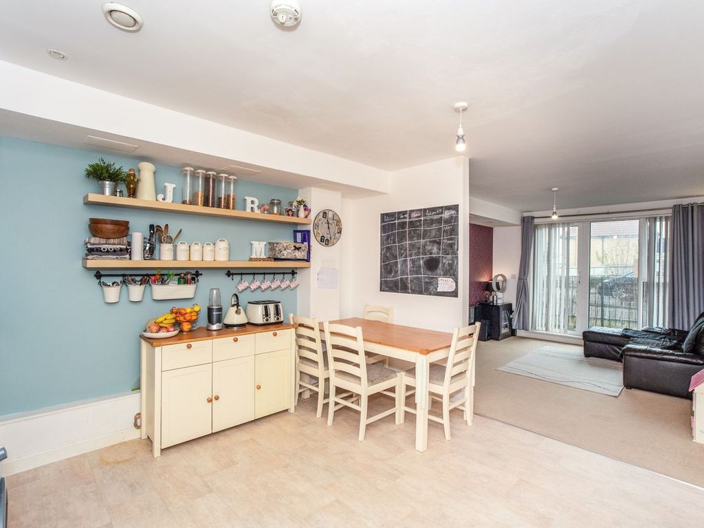 209 Charlton Road, London SE7  