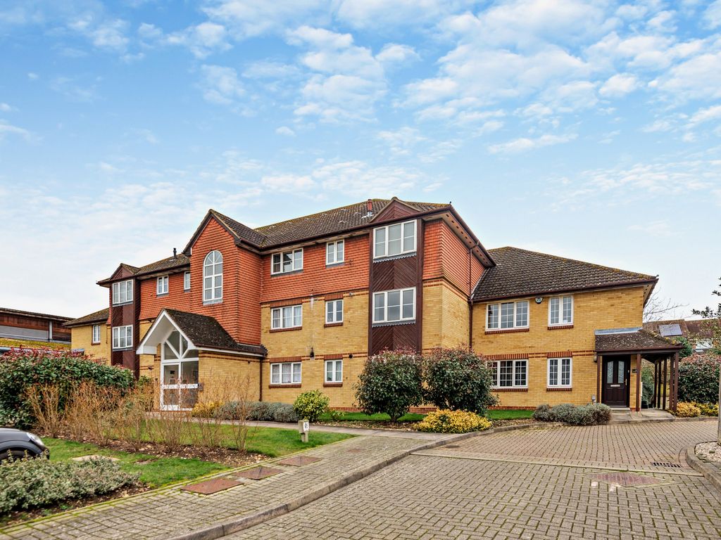 2 bed for sale in Thompson Way, Mill End, Rickmansworth WD3