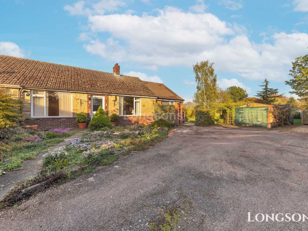 3 bed semidetached bungalow for sale in Watton Road, Hingham NR9 Zoopla