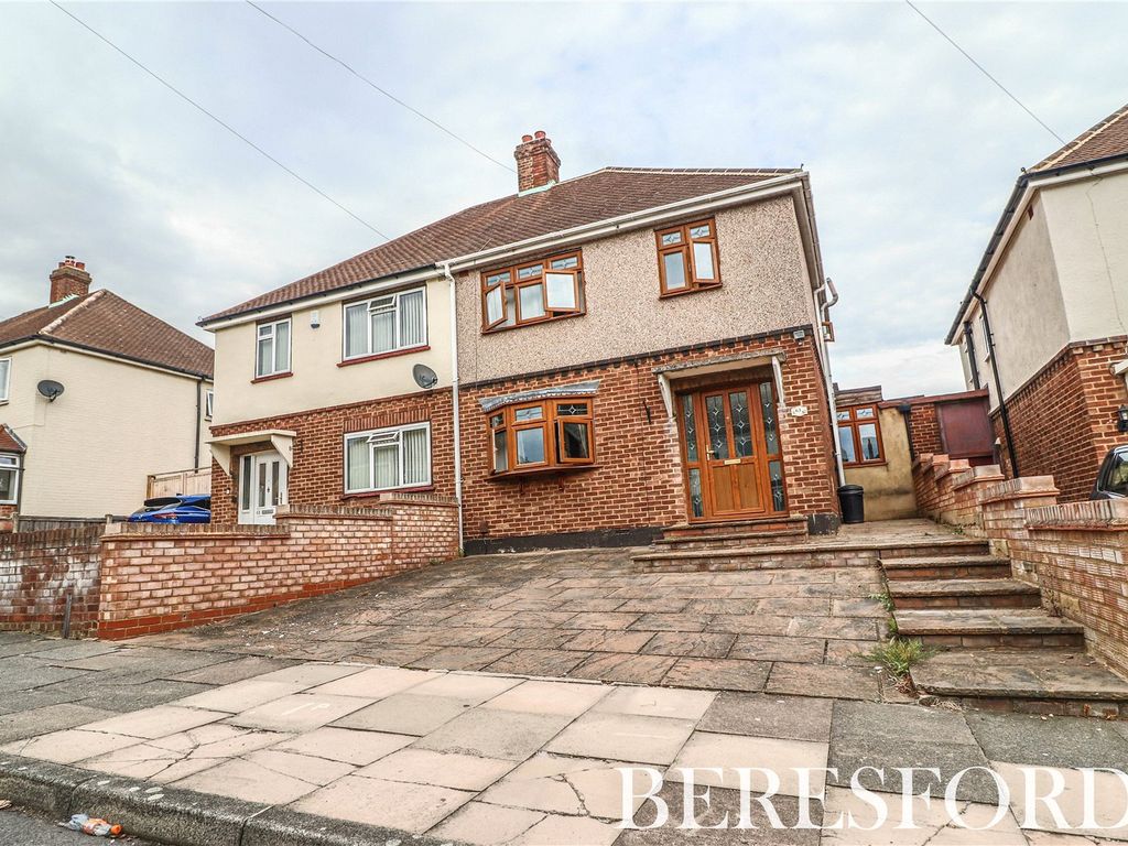 3 bed semidetached house for sale in Chelmsford Drive, Upminster RM14