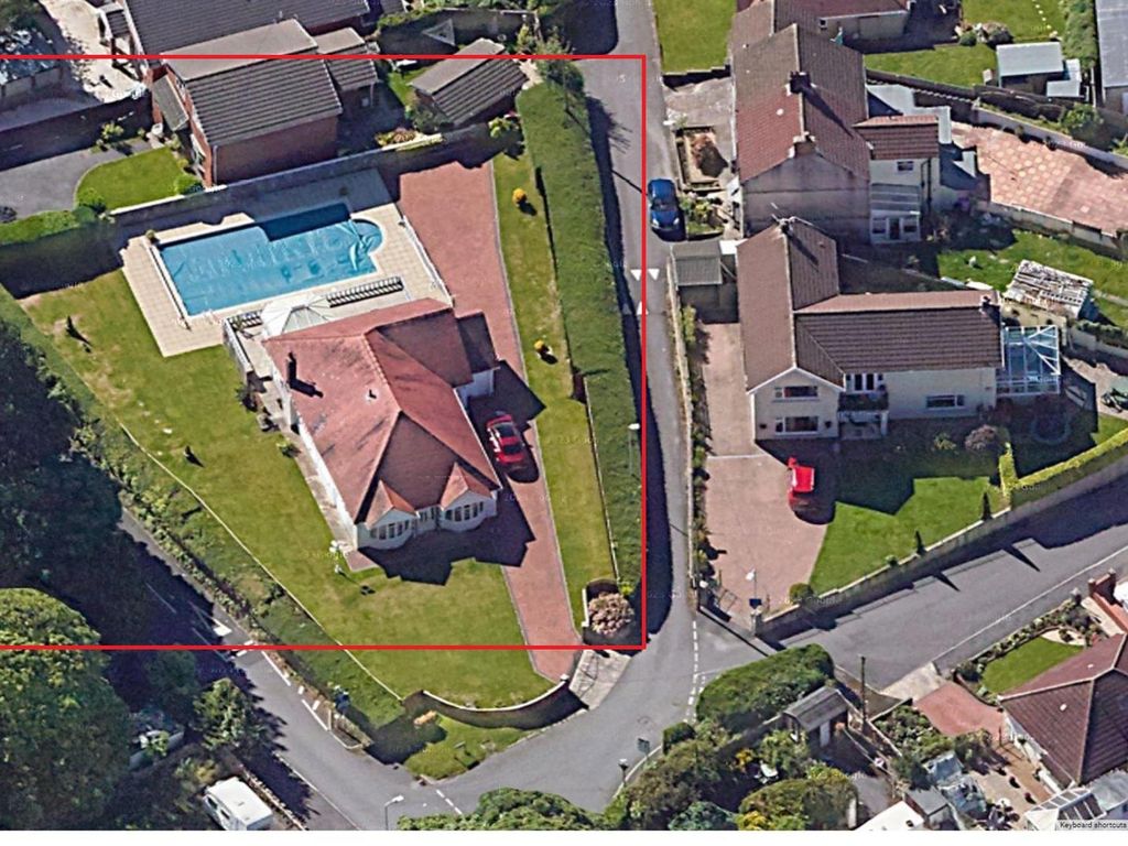 4 bed detached bungalow for sale in Quarry Road, Treboeth, Swansea SA5