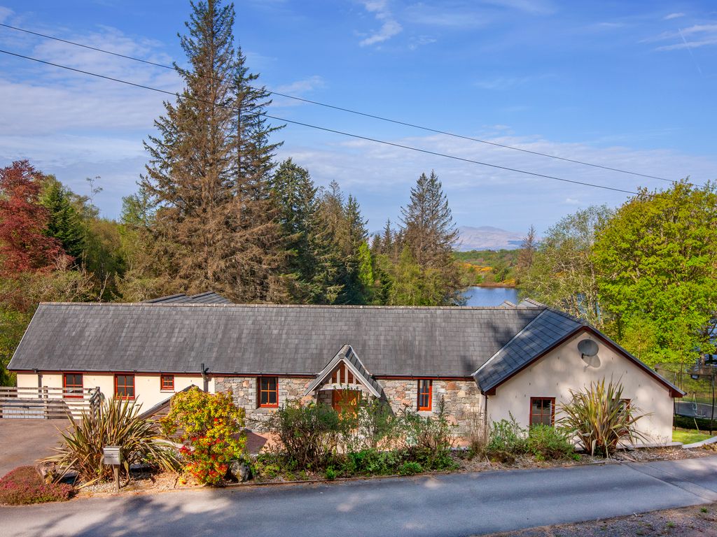 3 bed detached house for sale in Glencruitten, Oban PA34, £625,000 Zoopla