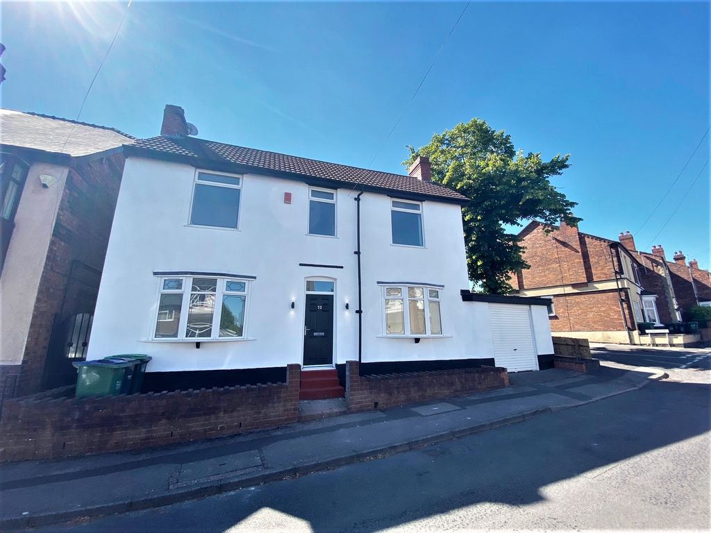 4 bed detached house for sale in Vicarage Road, Wednesbury WS10 Zoopla