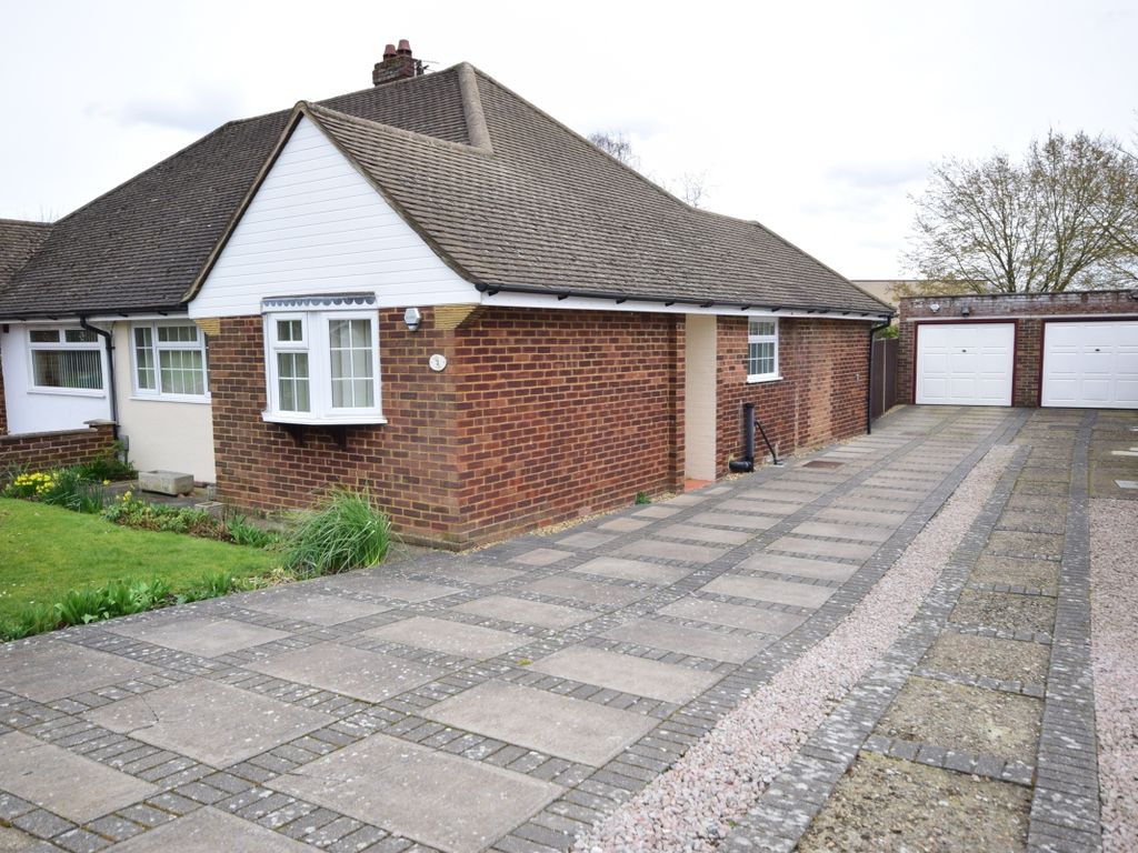 2 bed semidetached bungalow to rent in Copperhouse Road, Rochester ME2