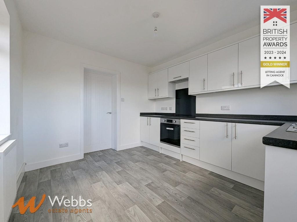 3 bed semidetached house to rent in Fieldhouse Road, Hednesford