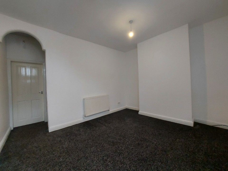 3 bed terraced house to rent in Selby Street, Nelson BB9, £525 pcm Zoopla