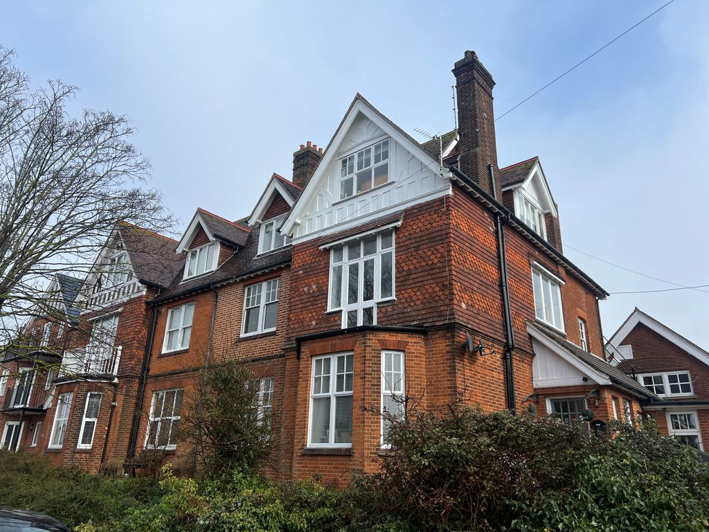 2 bed flat to rent in Bacton Road, Felixstowe IP11 Zoopla