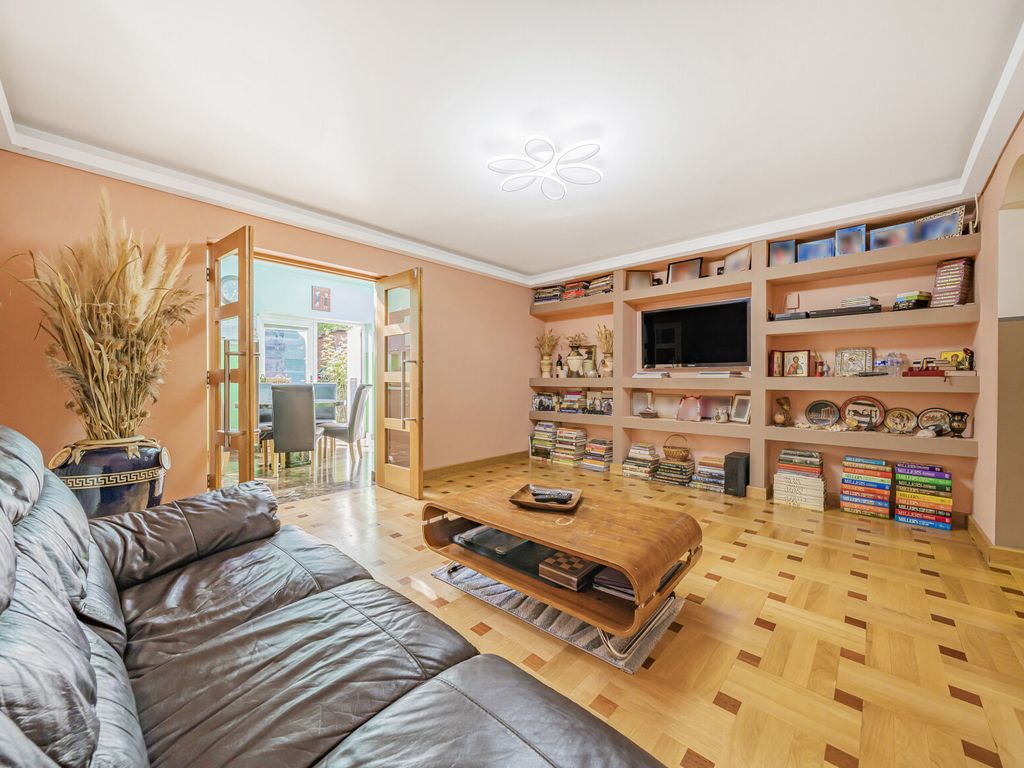 3 bed terraced house for sale in Freeman Road, Morden, Merton SM4, £