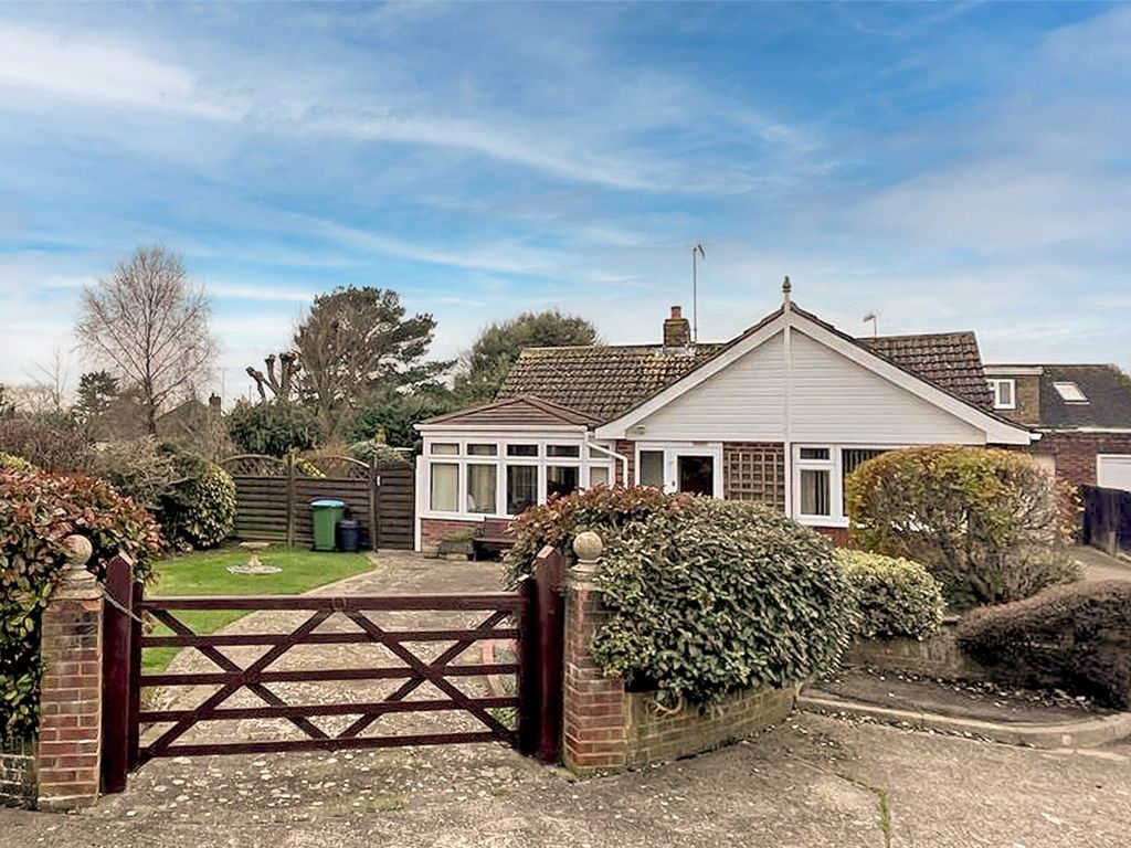2 bed bungalow for sale in Highdown Close, Ferring, Worthing, West