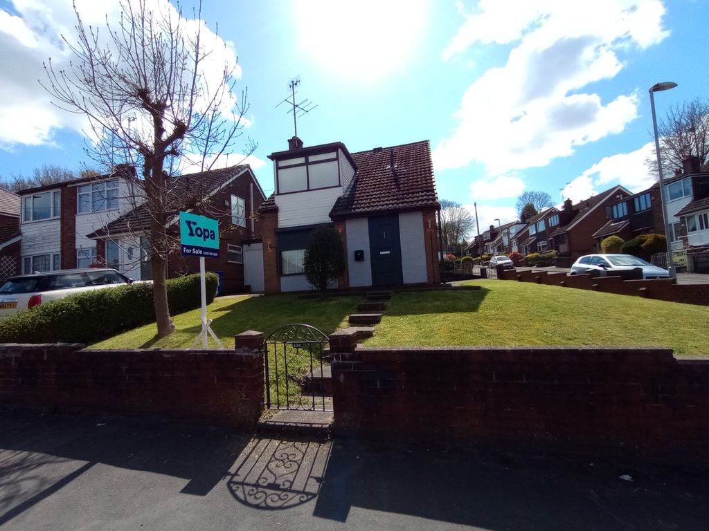 3 bed detached house for sale in Werrington Road, Bucknall, StokeOn