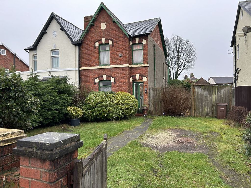 2 bed semidetached house for sale in 84 Shellfield Road, Southport