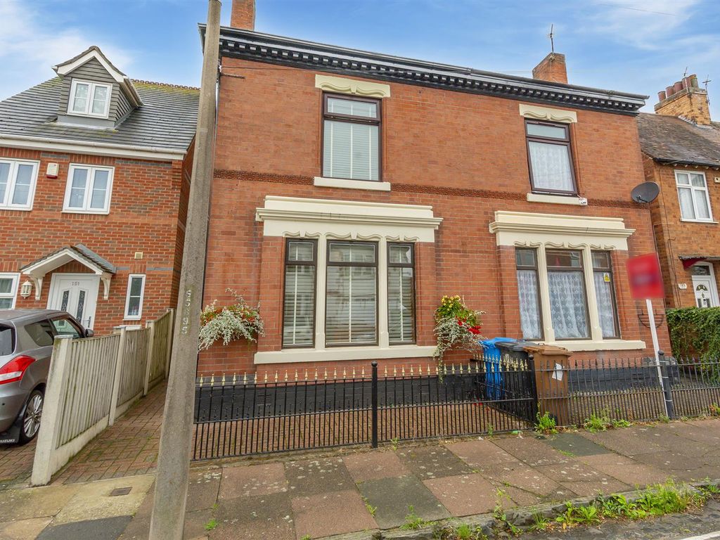 3 bed semidetached house for sale in Breedon Street, Long Eaton