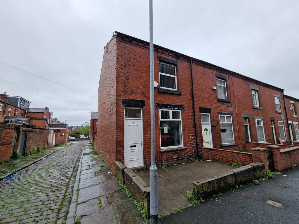 3 bed terraced house for sale in 3 Carter Street, Bolton BL3, £80,000