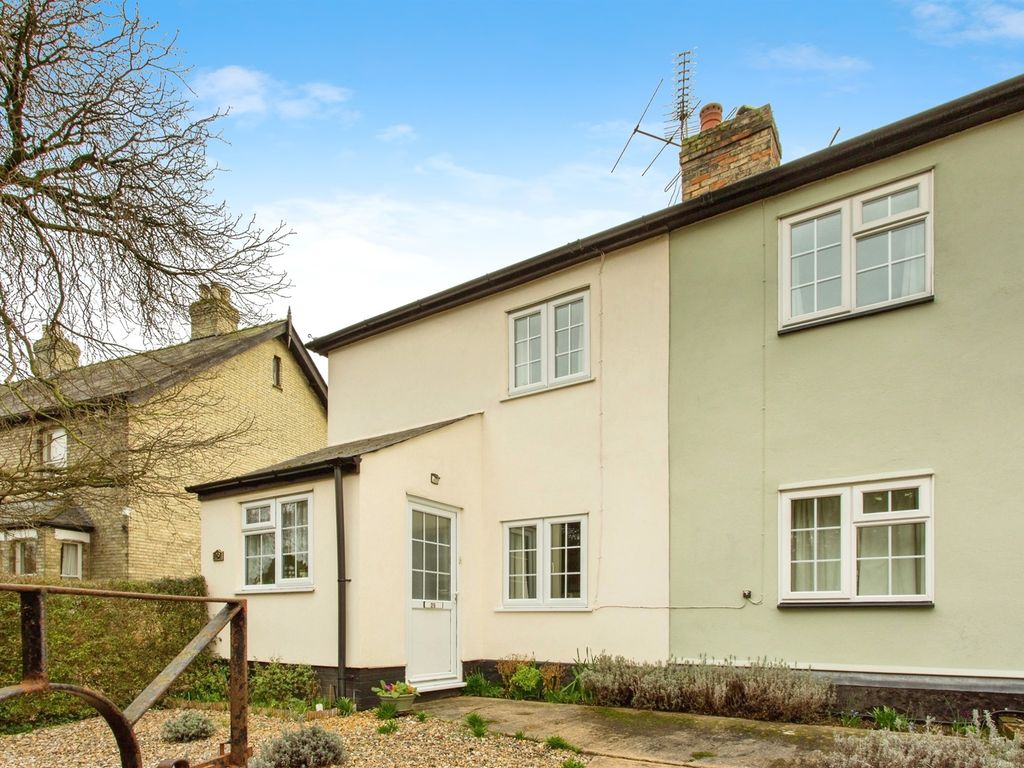 2 bed semidetached house for sale in High Street, Whittlesford