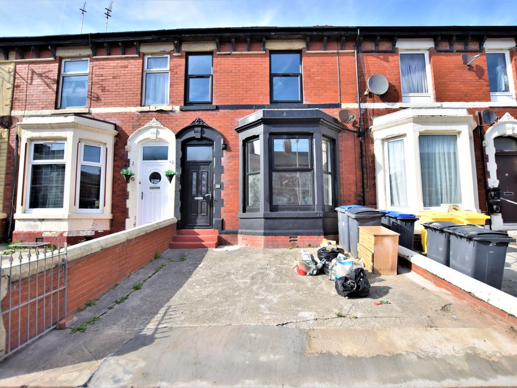 4 bed terraced house for sale in Cheltenham Road, Blackpool FY1 Zoopla