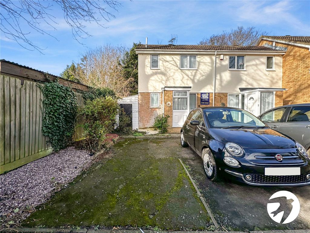 1 bed end terrace house for sale in Dorchester Close, Cliffe Woods