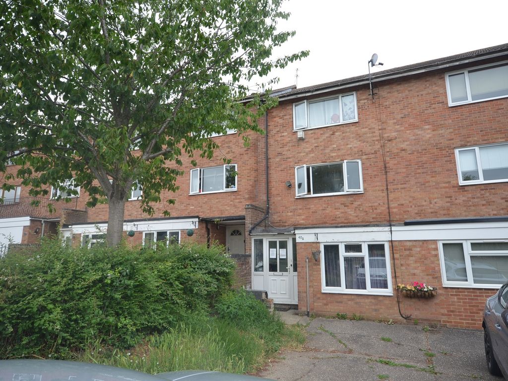 4 bed town house for sale in Glebe Avenue, Bocking, Braintree CM7 Zoopla