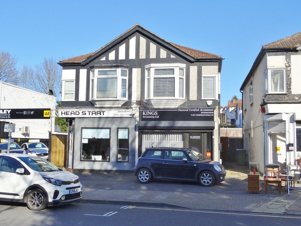 1 bed flat for sale in High Street, Green Street Green, Orpington BR6