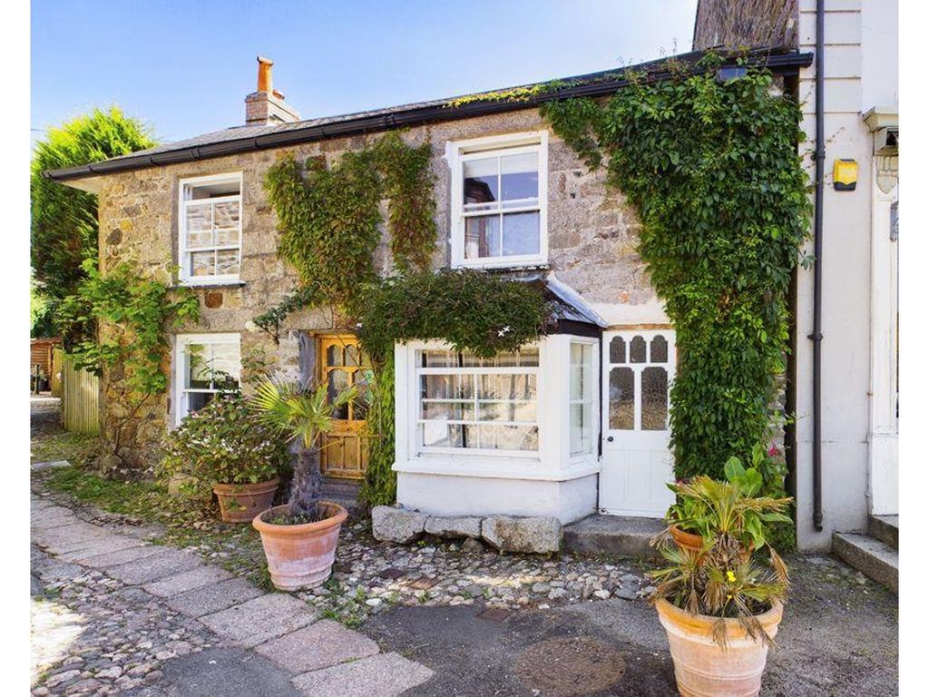 3 bed detached house for sale in Church Street, Helston TR13 Zoopla