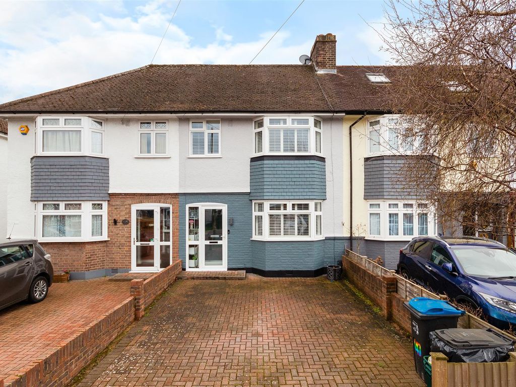 3 bed property for sale in Hillcross Avenue, Morden SM4 Zoopla