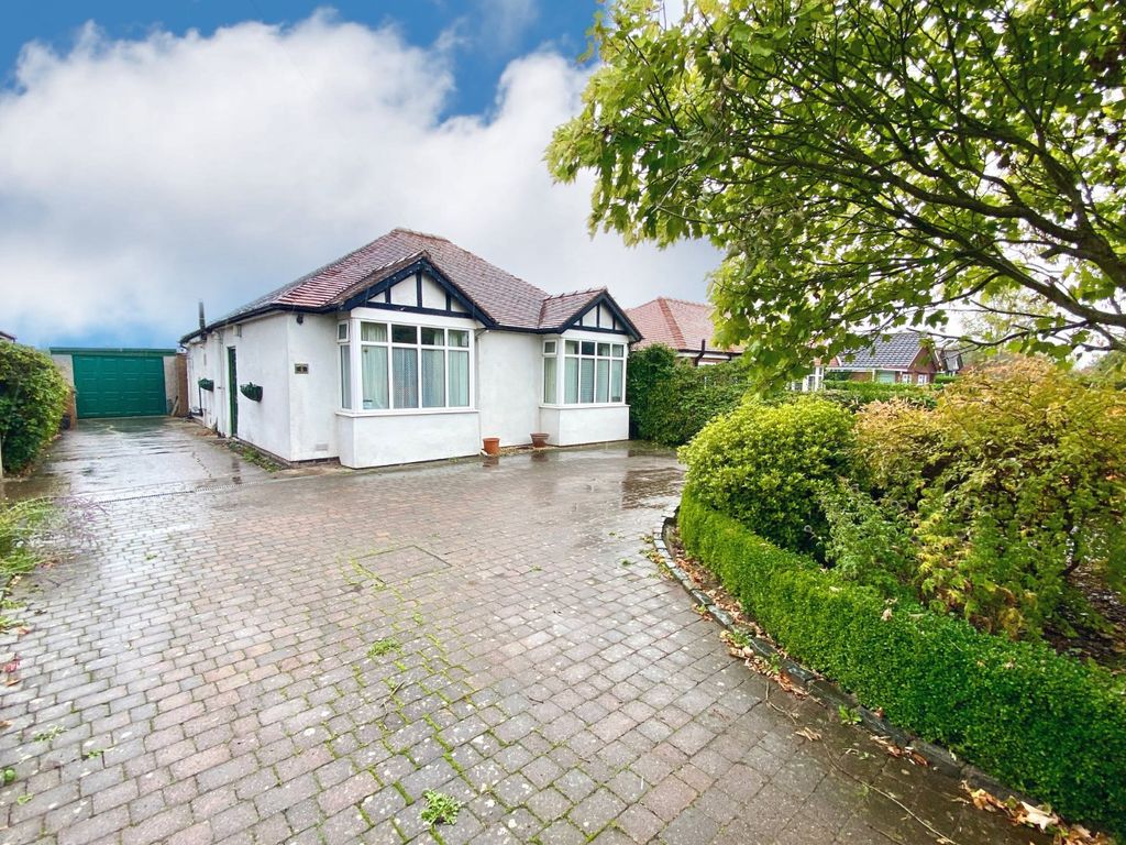 Broad Lane, Stapeley, Nantwich, Cheshire CW5