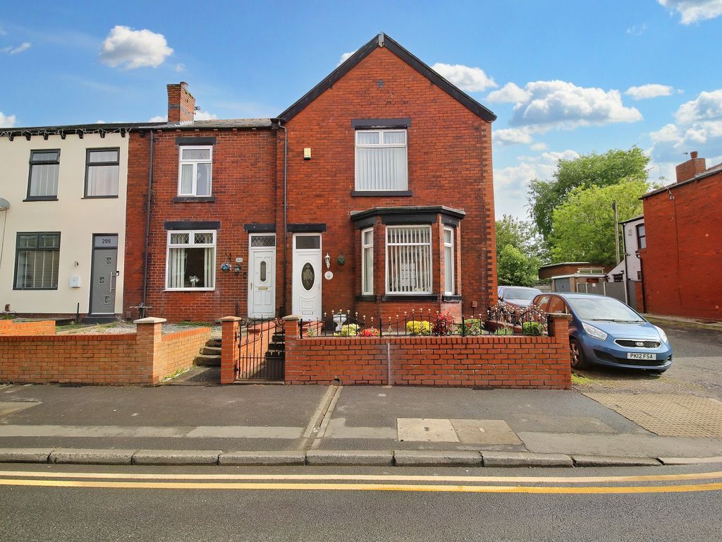 3 bed end terrace house for sale in Atherton Road, Hindley, Wigan