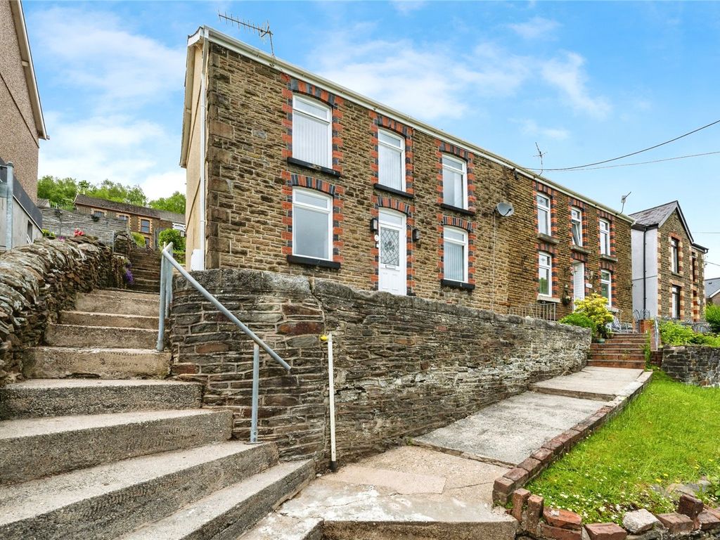 4 bed semidetached house for sale in Swansea Road, Trebanos, Swansea