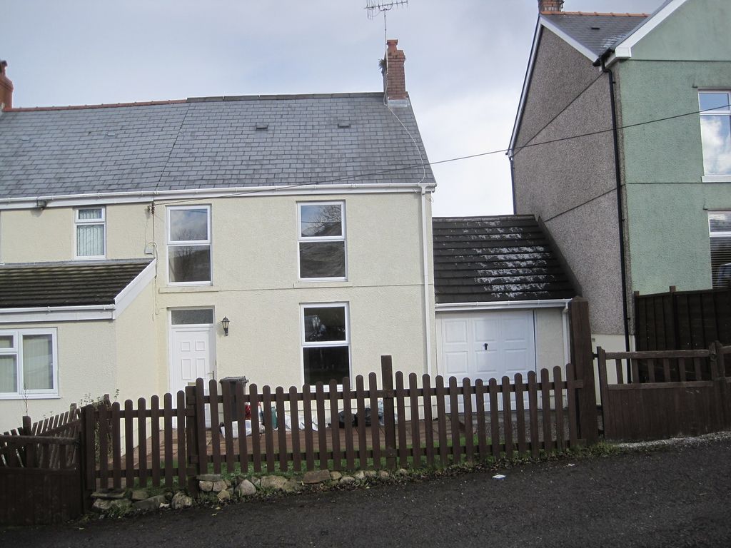 3 bed semidetached house for sale in Pen Y Bryn, Cwmllynfell, Swansea
