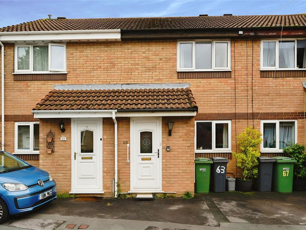 2 bed terraced house for sale in Maple Close, Hardwicke, Gloucester