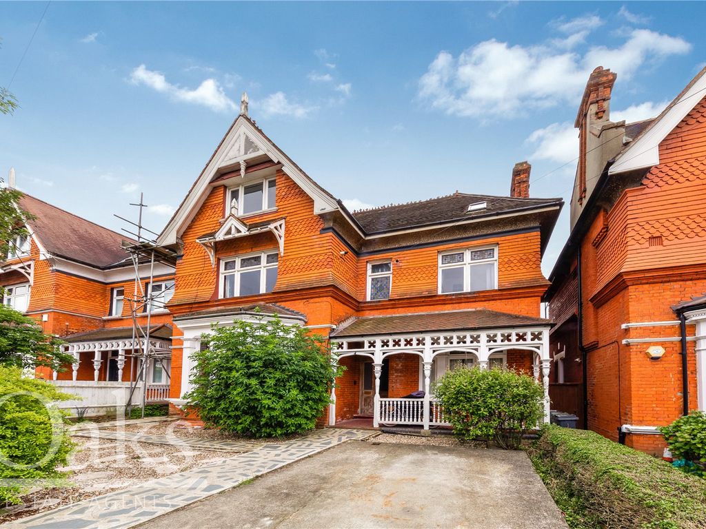 5 bed flat for sale in Gleneldon Road, London SW16, £595,000 Zoopla