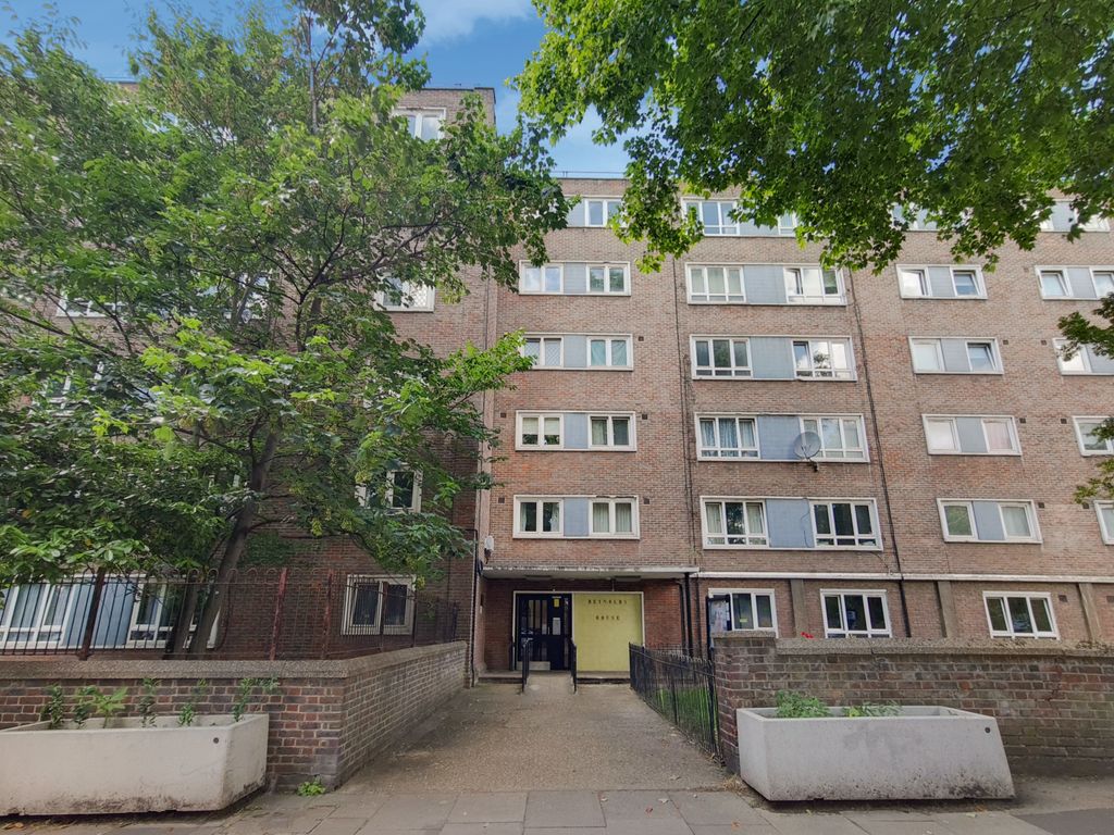 2 bed flat for sale in Approach Road, Bethnal Green E2 Zoopla