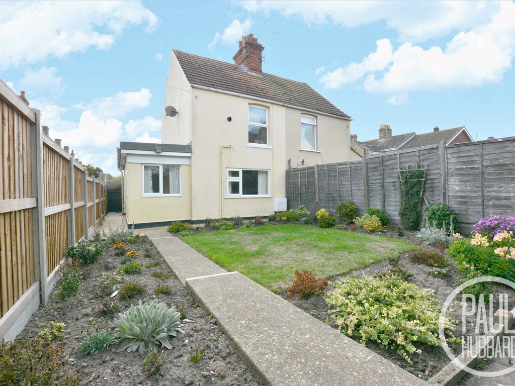 2 bed semidetached house to rent in Stradbroke Road, Pakefield