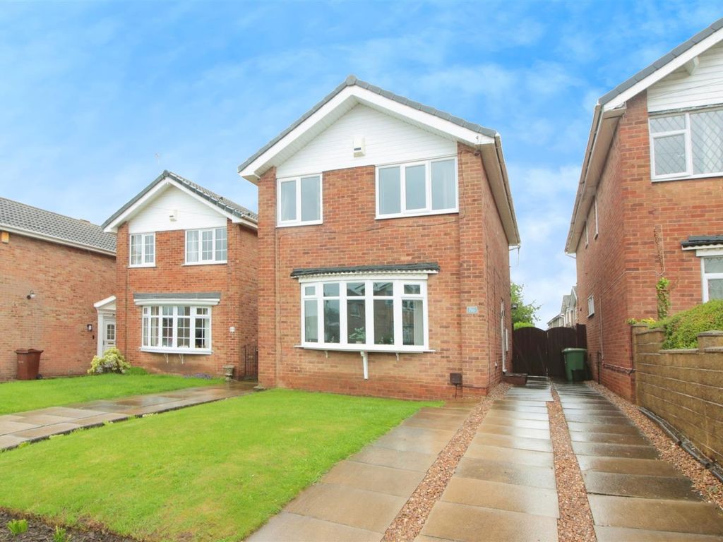 3 bed detached house for sale in Stone Brig Lane, Rothwell, Leeds LS26