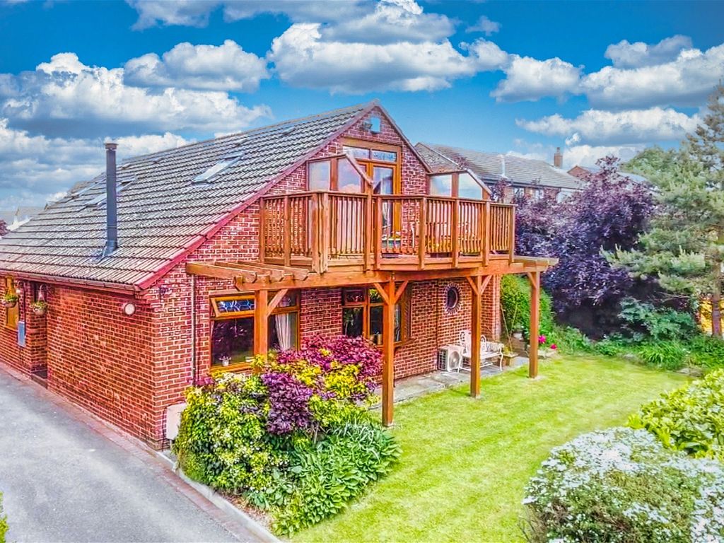 5 bed detached house for sale in Church Hill, Jacksdale, Nottingham